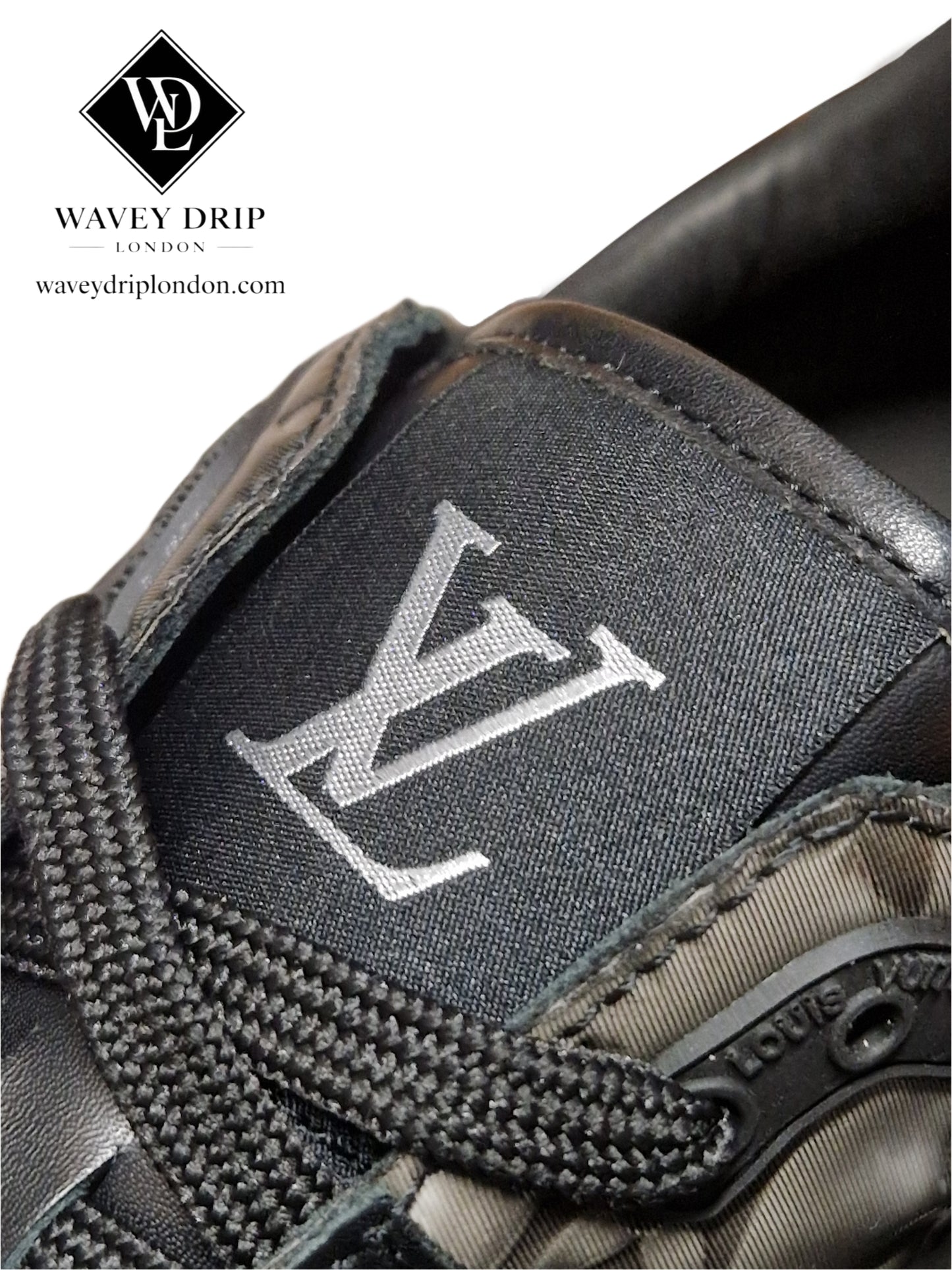 Louis Vuitton Monogram Runners - Black