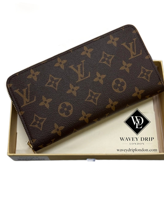 Louis Vuitton Zippy Organizer