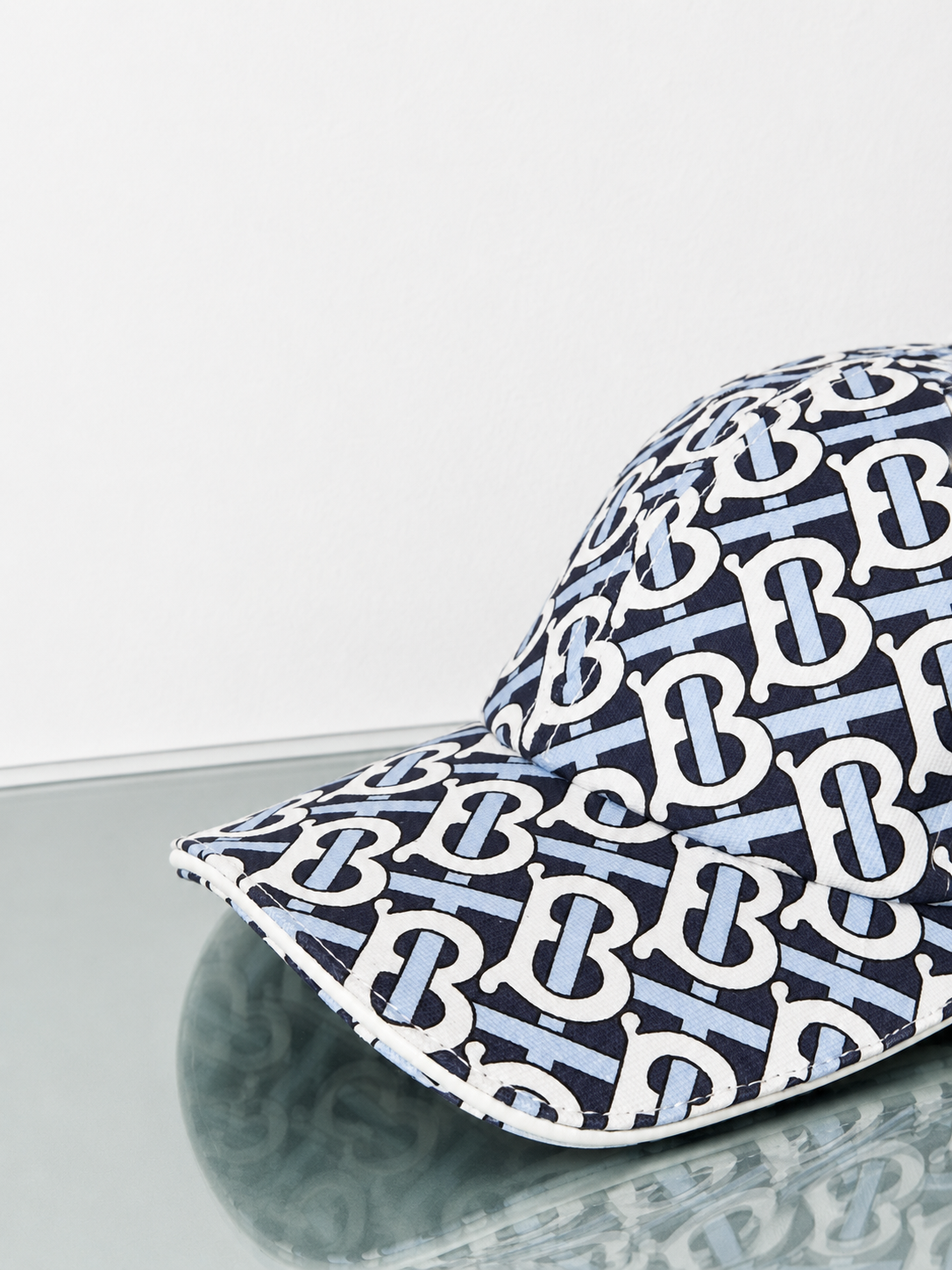 Burberry Cap Thomas Burberry Logo Motif