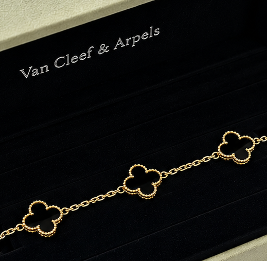 Van Cleef Bracelet Black & Gold