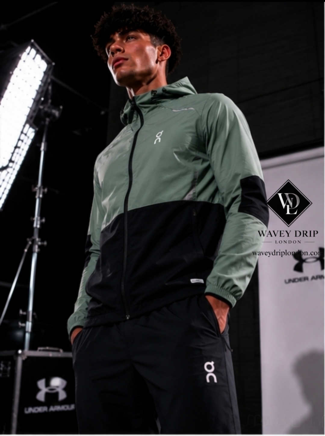 On Cloud Running Alpine Shell Tracksuit – Sage/Black