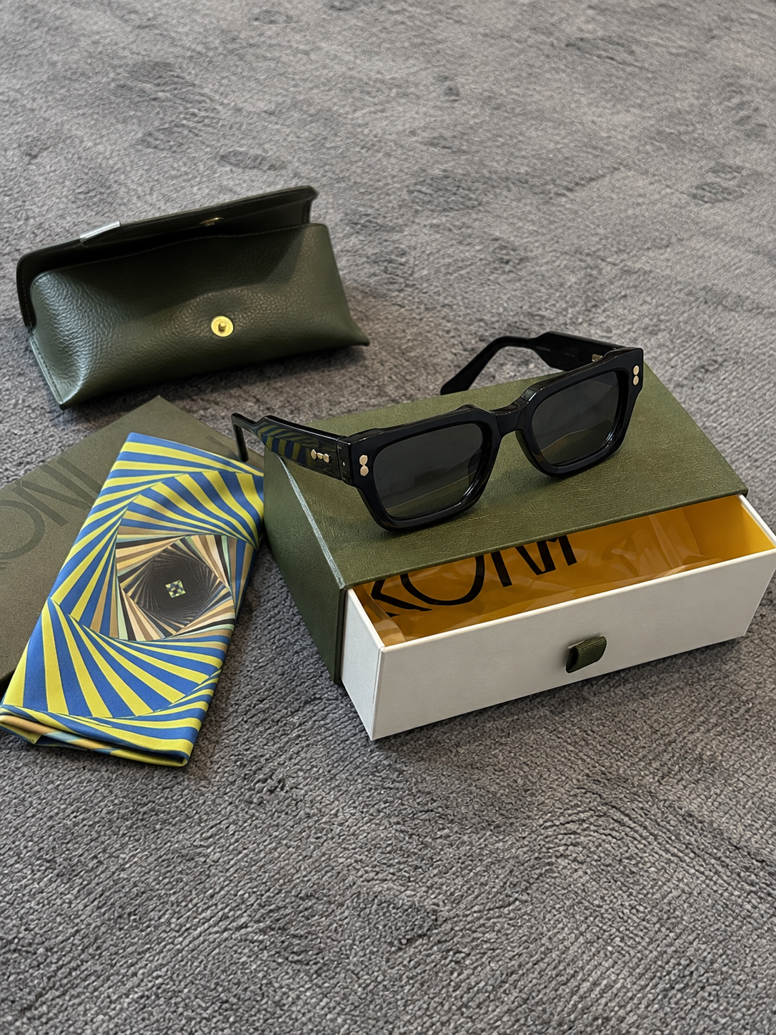Akoni Sunglasses
