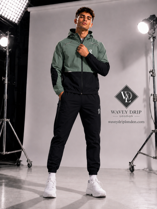 On Cloud Running Alpine Shell Tracksuit – Sage/Black