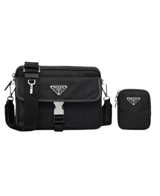 Re Nylon Shoulder bag with clip