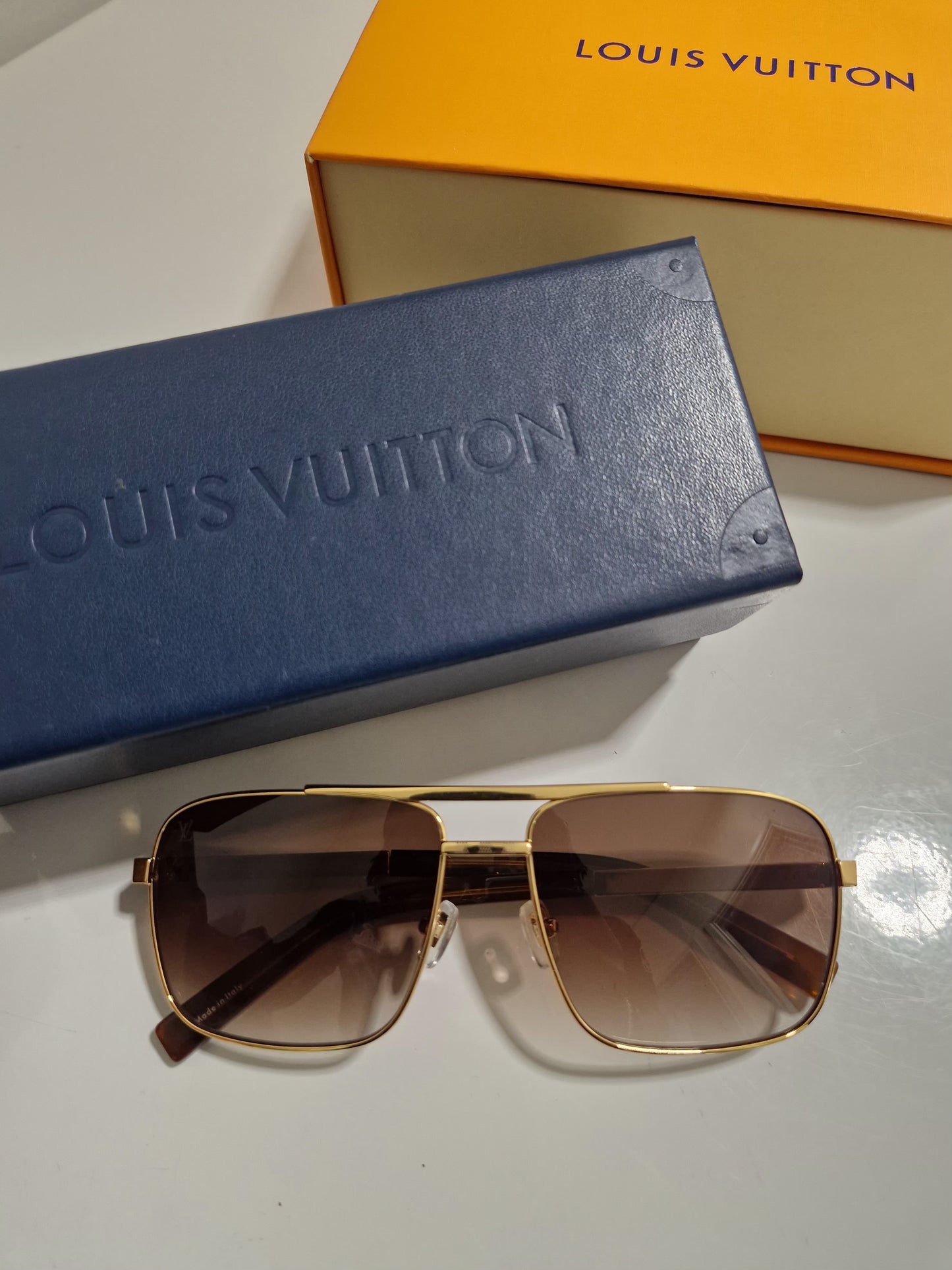 Louis Vuitton Attitude Sunglasses - Gold