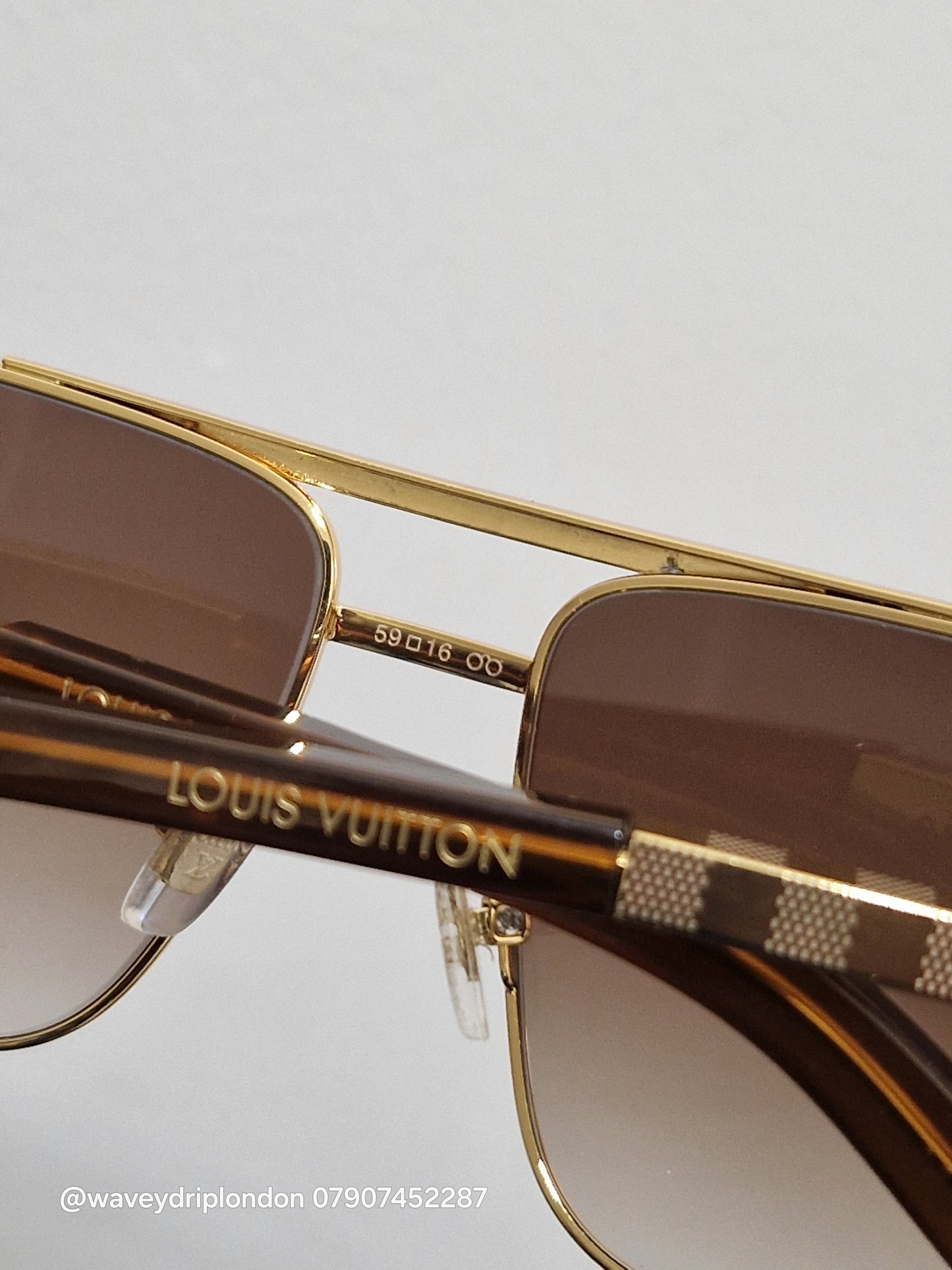 Louis Vuitton Attitude Sunglasses - Gold
